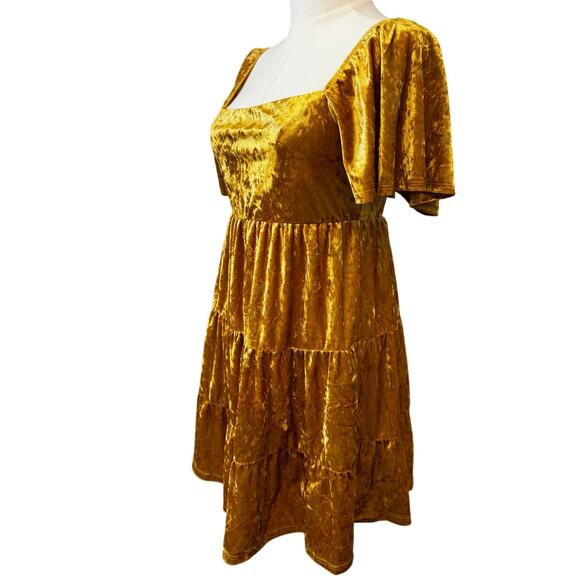 NWT ALL In FAVOR NORDSTROM Gold Flutter Sleeve Crushed Velvet Mini Dress Size XS - Picture 4 of 7